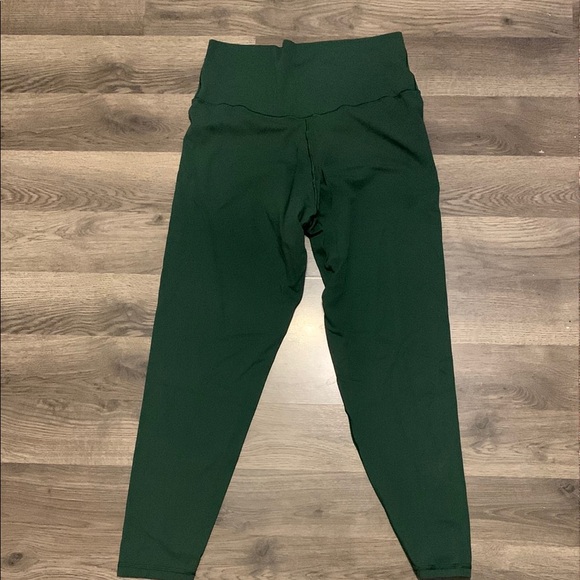 OFFLINE by Aerie Dark Green Crossover Leggings - Picture 4 of 5